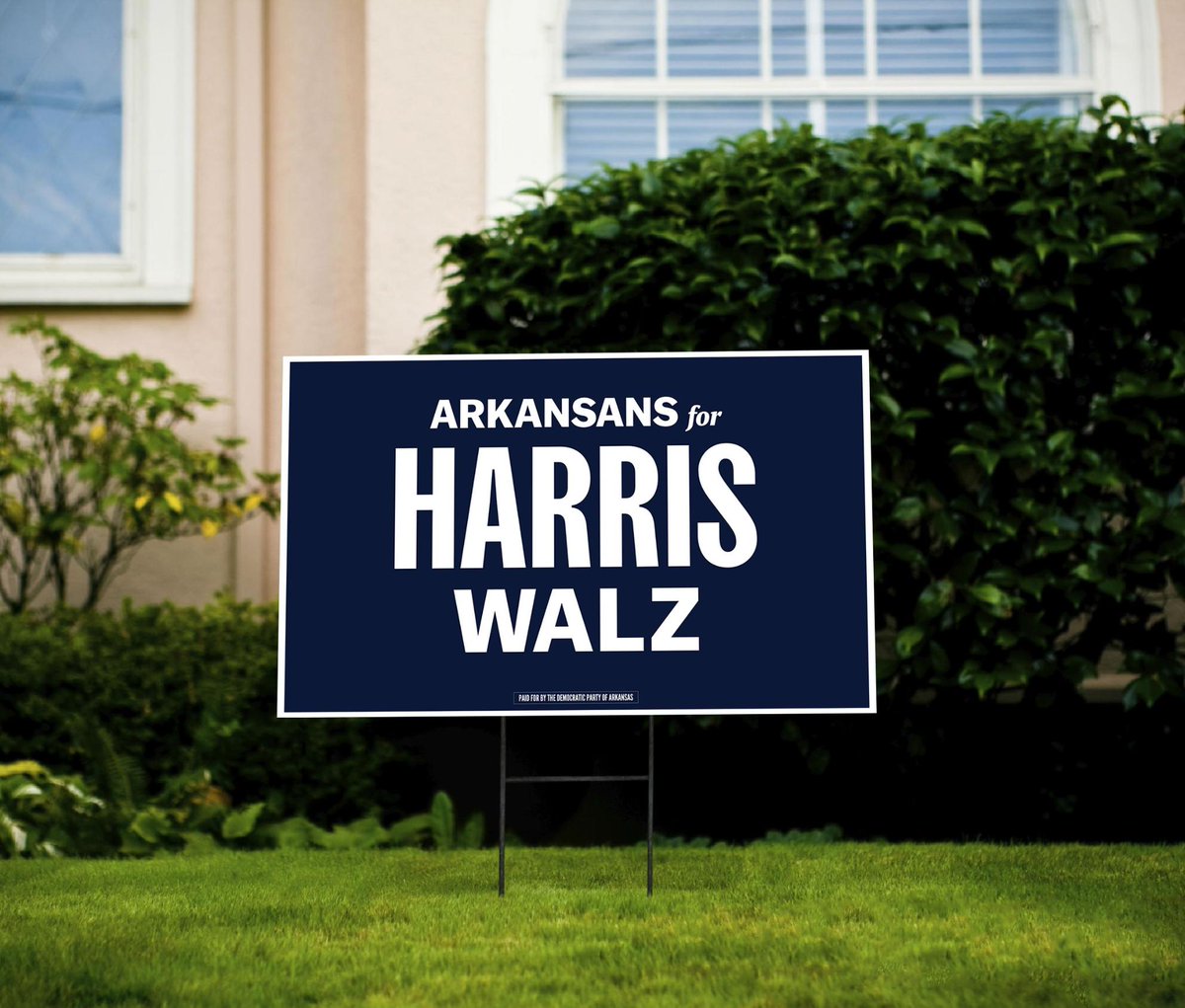 The Kamalanomenon has our phones RINGING and inboxes FULL for Harris - Walz yards signs 🪧🪧

They will be available ~ v e r y  s o o n ~ but if you are "Arkansas Ready" for them, sign up to be the first to get a link when they go live on our store ⬇️⬇️
arkdems.us/yardsigns