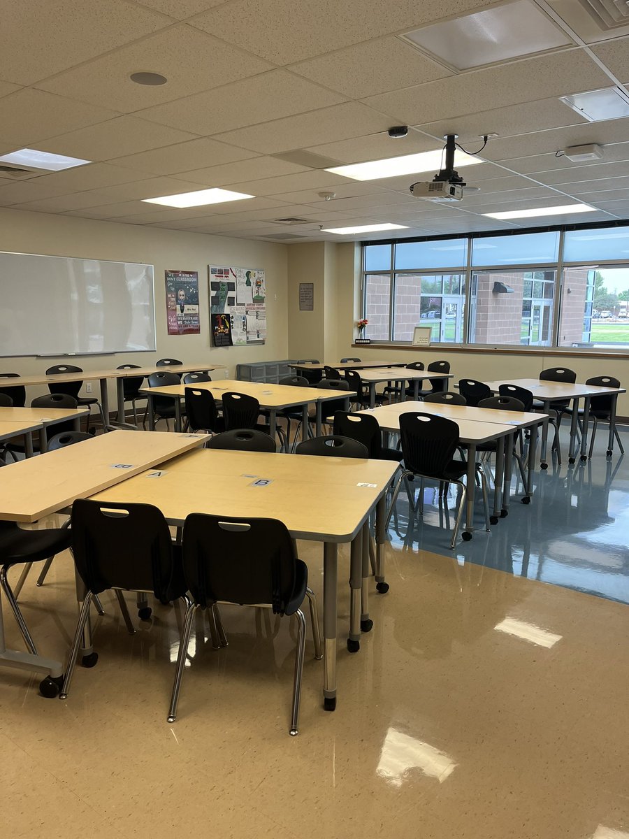 Erie Middle School (@eriemiddle) on Twitter photo Find Your Way Day was a HUGE success! Lots of students and families came to practice lockers, meet teachers, and drop off school supplies! We have another session tomorrow! #StVrainStorm <a href="/DPerfettiDeany/">Dina Perfetti-Deany</a> <a href="/SVVSDsupt/">Jackie Kapushion, Ed.D.</a> Find Your Way Day was a HUGE success! Lots of students and families came to practice lockers, meet teachers, and drop off school supplies! We have another session tomorrow! #StVrainStorm <a href="/DPerfettiDeany/">Dina Perfetti-Deany</a> <a href="/SVVSDsupt/">Jackie Kapushion, Ed.D.</a>
