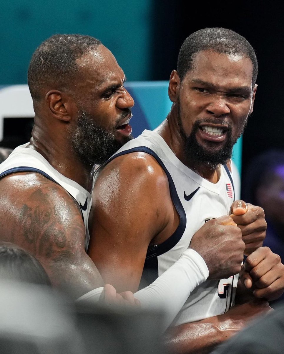 Grew up on these nggas!! I need ts framed badly…. Like I said before THE GREATEST 2 SFs EVER!!!🔥