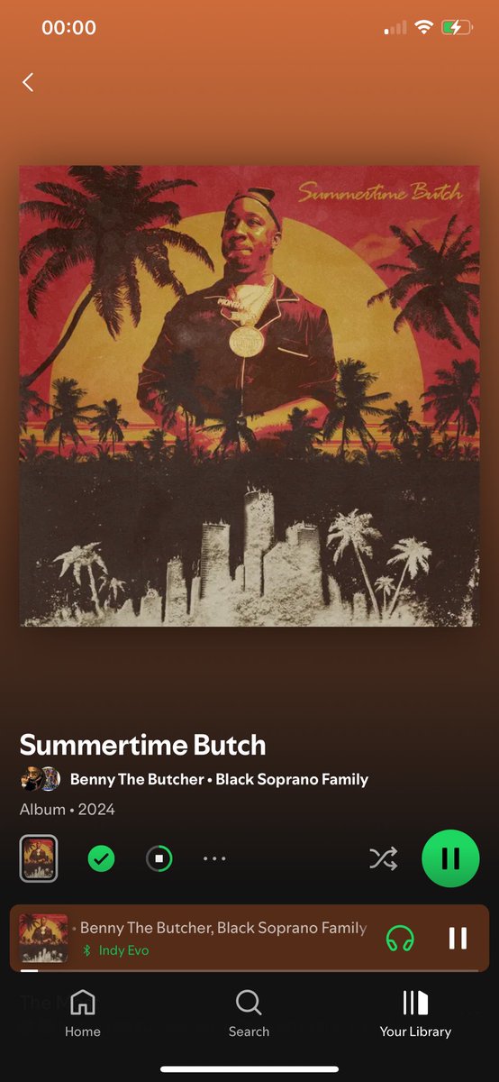 LetMeLand103's tweet photo. Now listening… #BennyTheButcher #SummertimeButch https://t.co/JGhmYaUW9c