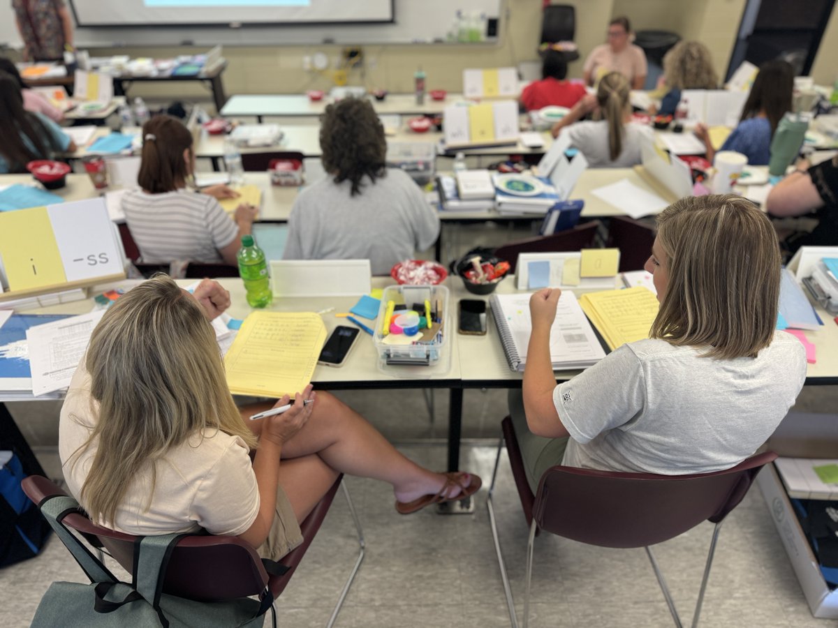 KEDCCRRSADL's tweet image. “…EVERY child has a right to the systematic, sequential, and explicit evidence-based instruction that structured literacy provides…” - @imseog

Practice makes PREPARED teachers ready to implement OG methodology in classroom instruction! #kedcog #kedcmorphology #IMSE @kedc1