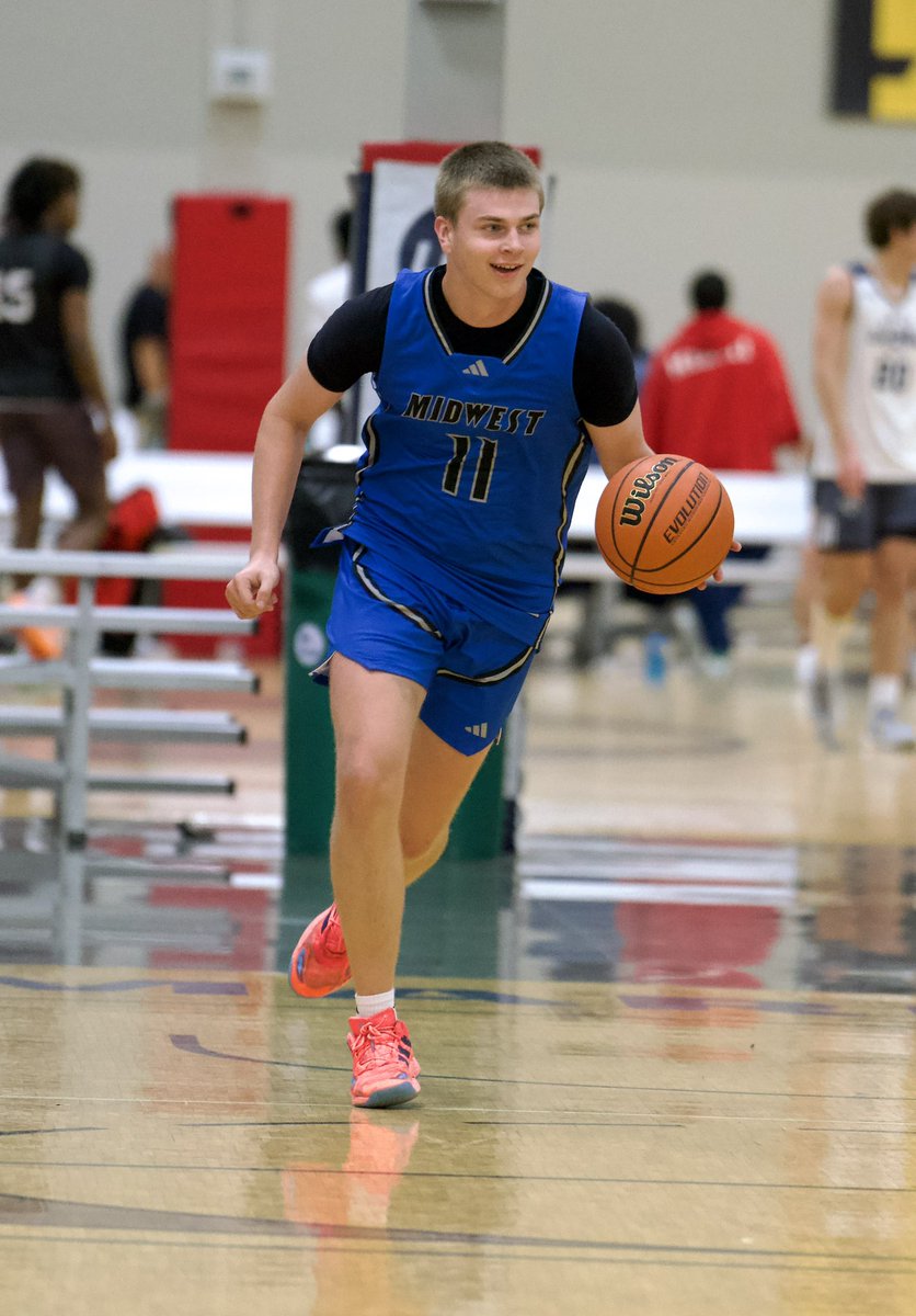 Thank you <a href="/MiddieDK/">Dustin Kavanaugh</a> for the write up. I enjoyed competing <a href="/BleacherProspec/">Bleacher Prospect</a>