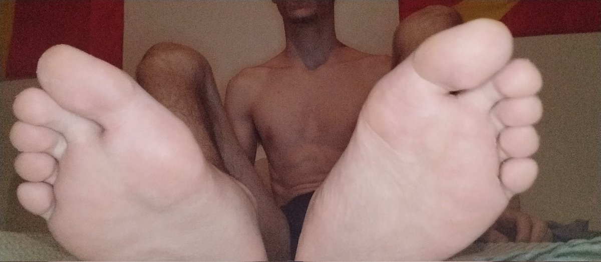 chillm4ster's tweet photo. #teen #feet #master #soles #toes #boy #malefeet #boyfeet #slave #cashmaster #paypig #teenmaster #gay #footslave #eu43 #underwear #teenunderwear #boyunderwear https://t.co/HpIyPiOTyU