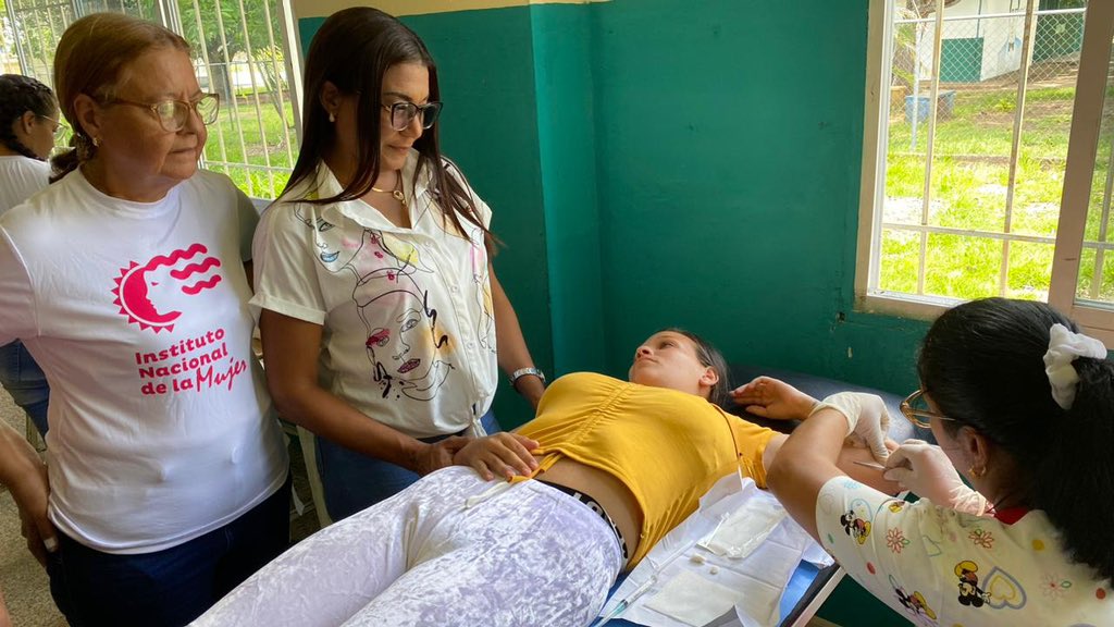 La <a href="/mvenezuelamujer/">Gran Misión Venezuela Mujer</a> desplegó jornada de salud integral en Jusepín, estado Monagas.

En la actividad se brindaron servicios de ginecología, pediatría, odontología, así como nutrición e inmunización.

<a href="/NicolasMaduro/">Nicolás Maduro</a>
<a href="/DhelizAlvarez/">Dheliz Álvarez</a>
<a href="/MagaGutierrezV/">Magaly Gutiérrez Viña</a>
<a href="/MinSaludVE/">MPPSalud</a>
#PuebloSonrienteYEnPaz