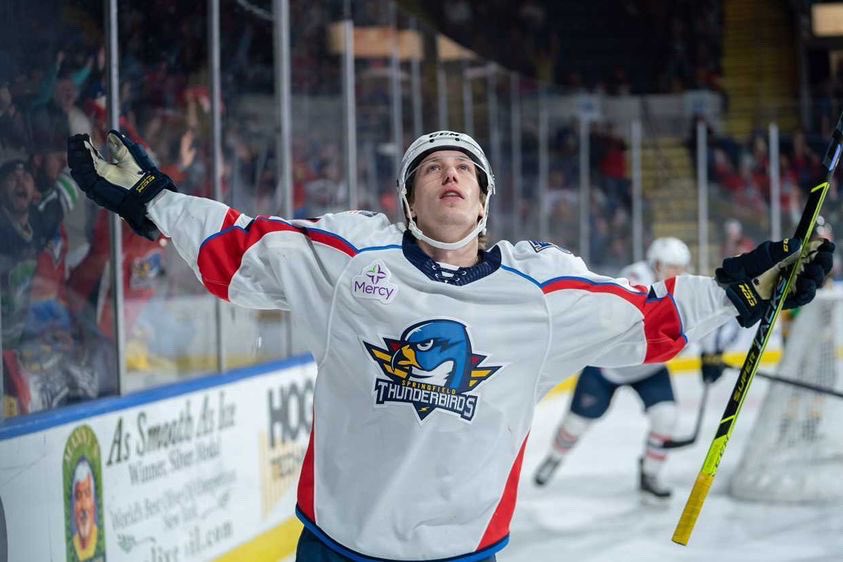 Lastly, a very special thank you to all the fans in Springfield who supported and cheered me on every night at the Thunderdome⚡️

41