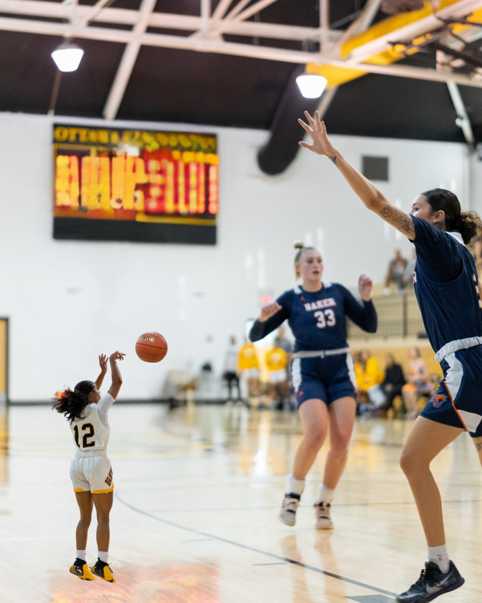 OUBravesWBB's tweet photo. ᵐᶦⁿᶦ⁻ᵐᵒᵈᵉ https://t.co/sD3WSELC7o