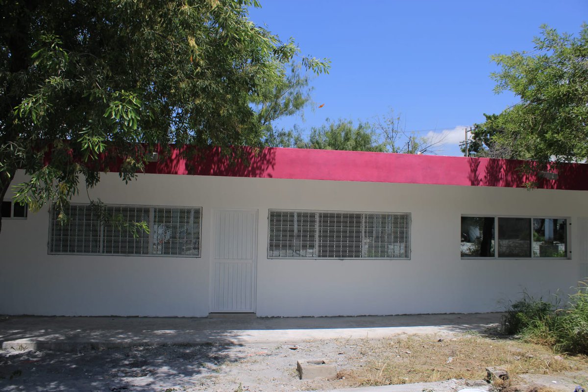ObrasPublMTY's tweet photo. ✅Ampliación de la estancia infantil  ✅Construcción de área para atención ciudadana ✅Remodelación y construcción de edificio para lavandería y bodega   
 #GobiernodeMonterrey #InfraestructuraSostenible #MonterreyConstruye @MtyGob https://t.co/BIA6wS7Yq3 https://t.co/8xSaR0kBSi