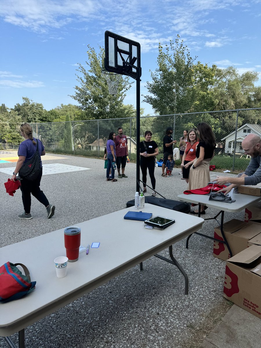 Washington Elementary tweet media