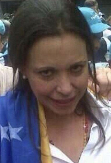 #Offside Celso Amorín tumbó la jugada con las actas que montó la "nunca candidata" MCM al expresar que no confiaba en los documentos expuestos públicamente en un sitio web por la oposición y que esgrimirían como la "prueba reina" de un supuesto fraude.