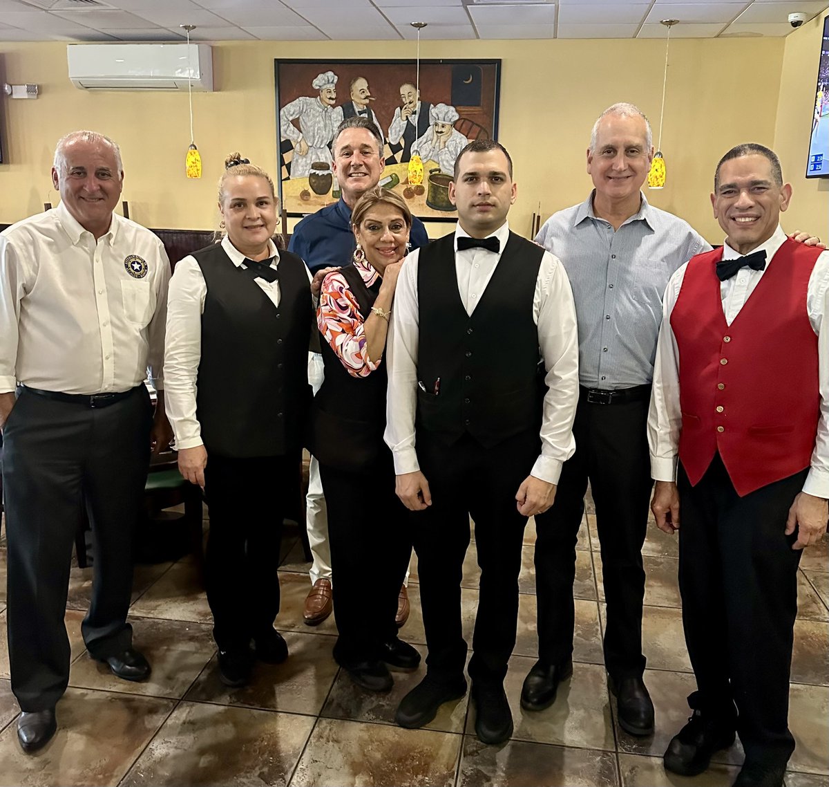 SenReneGarcia's tweet photo. Always enjoy visiting & patronizing our local Hialeah businesses with Mayor Steve Bovo and Congressman Mario Diaz Balart. If ever in Hialeah Molina’s Ranch Restaurant is a must! @MarioDB @MayorBovo #rg13 #onemiamidade https://t.co/GISdvmVjaw