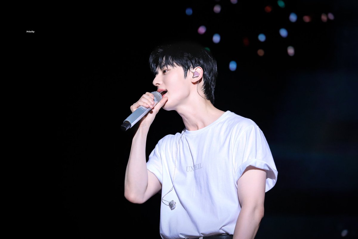 Priority89's tweet image. 🎂:)

#MH_DAY 
#황민현 #HWANGMINHYUN
#민현 #MINHYUN #ファンミンヒョン