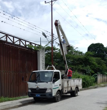 #GranTrujillo Con instalación de luminarias led se favorecieron 400 familias de Escuque, Boconó y Pampán  lc.cx/E9OcTS