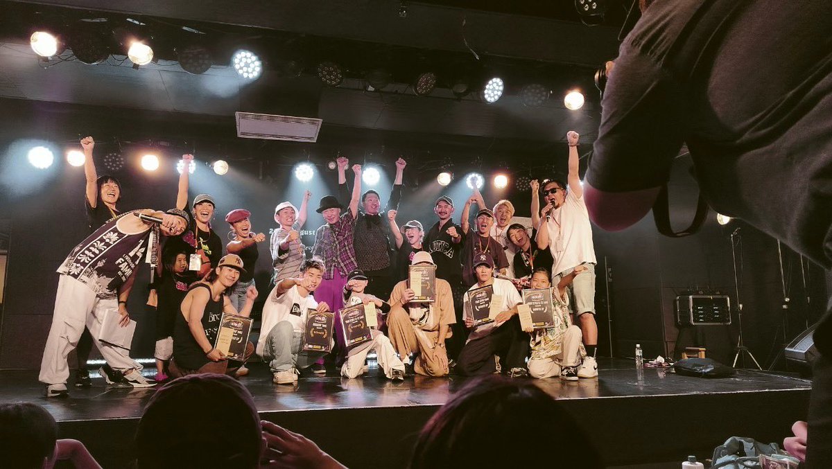 しば@バンコク在住Bboy tweet media