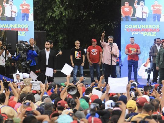 Presidente Maduro anuncia que la red social X quedará fuera de Venezuela por 10 días
lc.cx/oISF4N