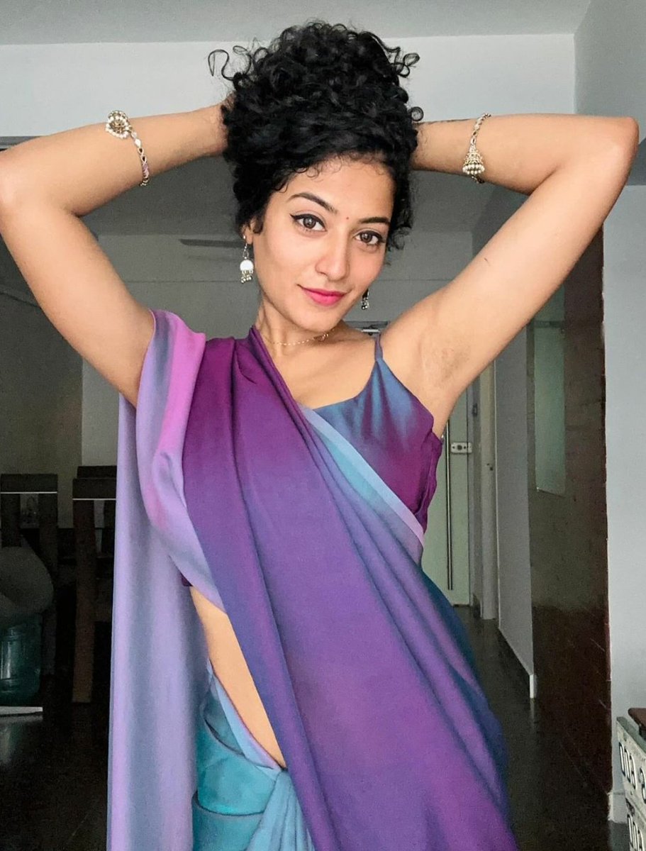 Anjali (@ianjalinair) on Twitter photo 💜💜 💜💜