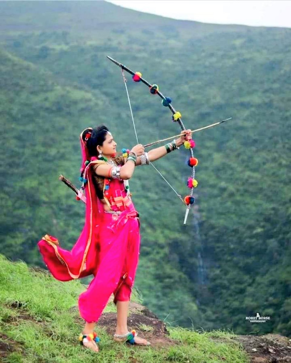 आदिवासी सांस्कृतिक एकता ने मान बढ़ाया है. जागरूक आदिवासियों ने अधिकारों की लड़ाई है, हम भी पुरखों का सपना पुरा करने के लिए उलगुलान   करना चाहिए.

<a href="/TribalArmy/">Tribal Army</a>

#विश्व_आदिवासी_दिवस