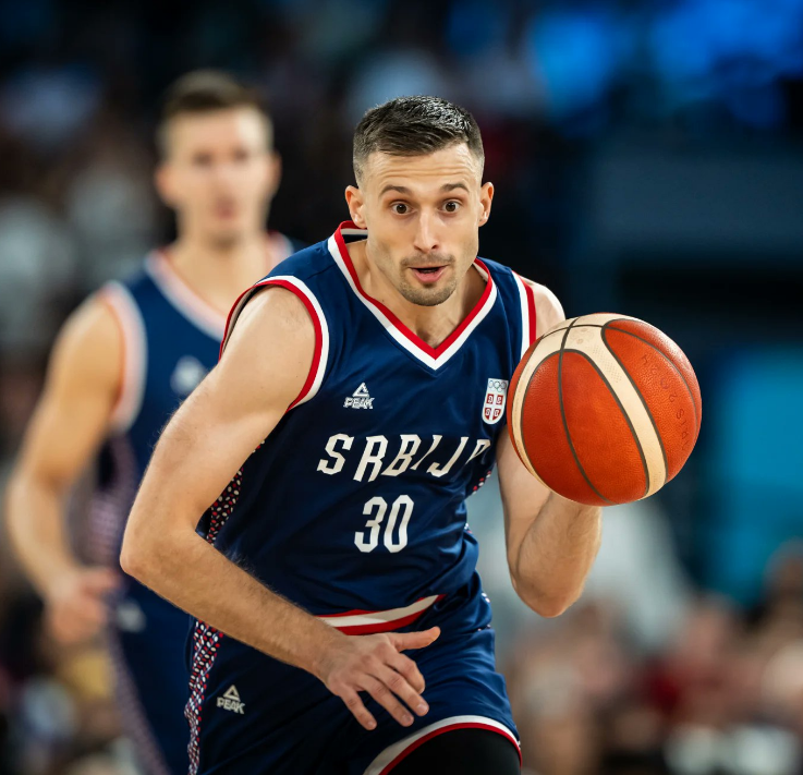 50NuancesDeNBA's tweet image. « Nous pourrons rentrer chez nous la tête haute, nous nous sommes bien battus et aucun d'entre nous n'a eu peur, après tout, ce sont des humains, comme nous. Tactiquement, nous avons bien préparé le match, nous n'avons rien à regretter...c'est le basket, c'est la vie. Désormais,…