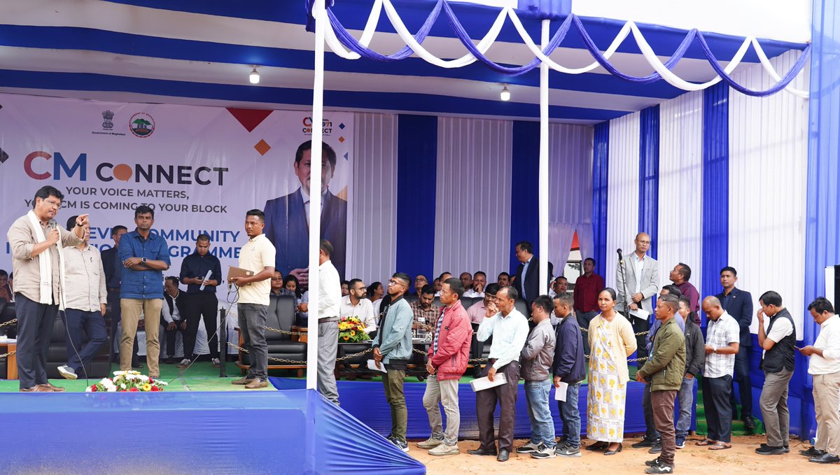 MeghalayaGov's tweet photo. From complaints to conversations - Chief Minister's #CMCONNECT inspires change in #WestJaintiaHills @DiprMeghalaya HCM @SangmaConrad @CMO_Meghalaya Hon'ble @meghalayahealth Minister, Dr. @ampareenlyngdoh (https://t.co/v8dX4rNl33) https://t.co/A9RPCx4J48