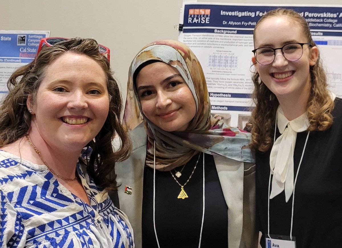 FryPetit's tweet photo. Ava and Judi smashed thier RAISE presentations this summer. I am so proud of these scientists and can't wait to see what they do next! #CSUF #CNSM https://t.co/VSyhhbSdng