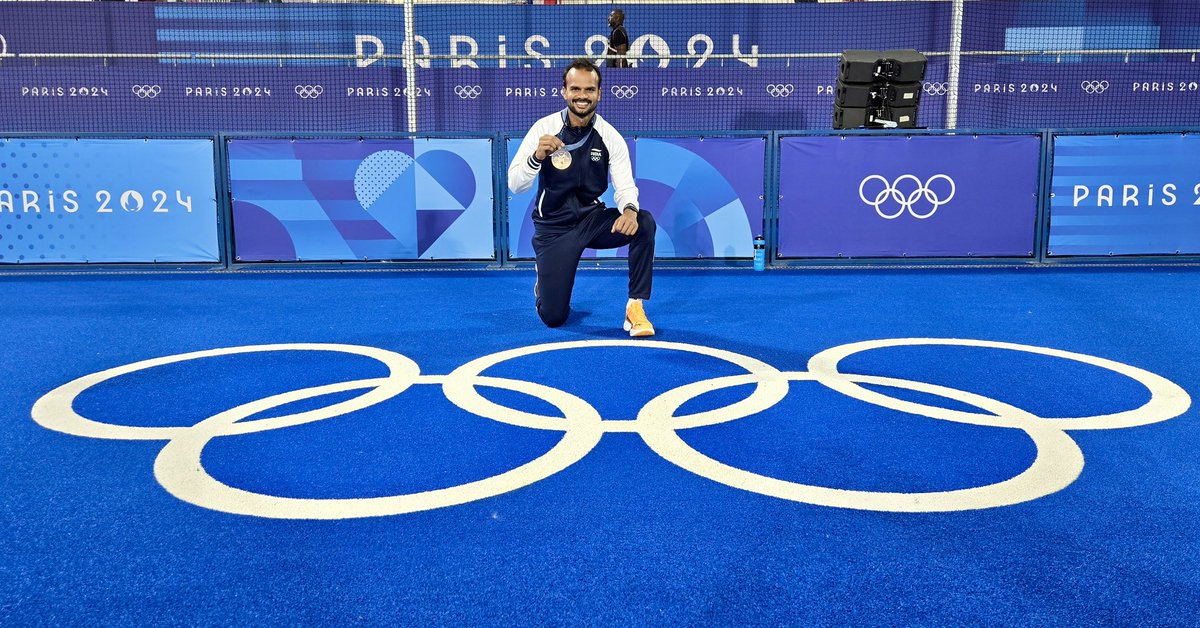 lalithockey's tweet image. Winning an Olympic medal for our country is a dream come true, and I am filled with immense pride and gratitude. This victory is not just mine—it belongs to everyone 🙏
Thank you for your love and support. 🤗🙏 #Olympics  #hockey #bronze