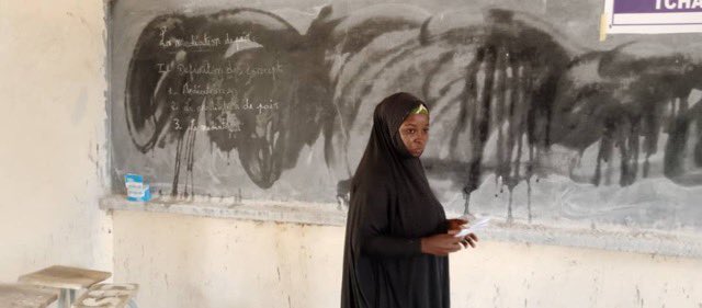 Expanding_Lives's tweet photo. The Girls’ Leadership Conference builds girls’ skills and confidence to speak up and take charge.  English will give them a step up once school starts next month. 

https://t.co/ARDnSWLLOV https://t.co/KEsyNeSsTu