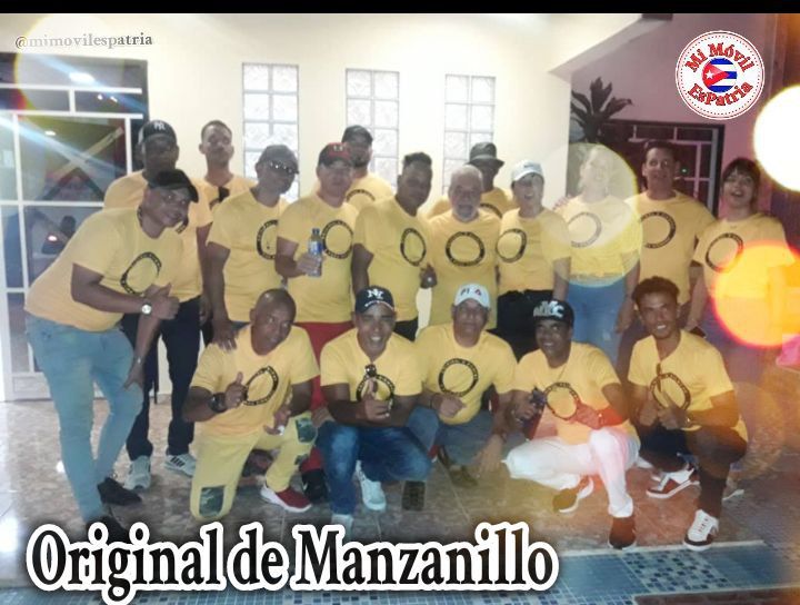 La Orquesta Original de Manzanillo es muy popular en Cuba y su música animada pone a bailar a los cubanos durante el #ModoVerano. Esta orquesta es conocida por su estilo de música tradicional cubana, mezclando géneros como el son, la salsa y el guaguancó.
#MiMóvilEsPatria