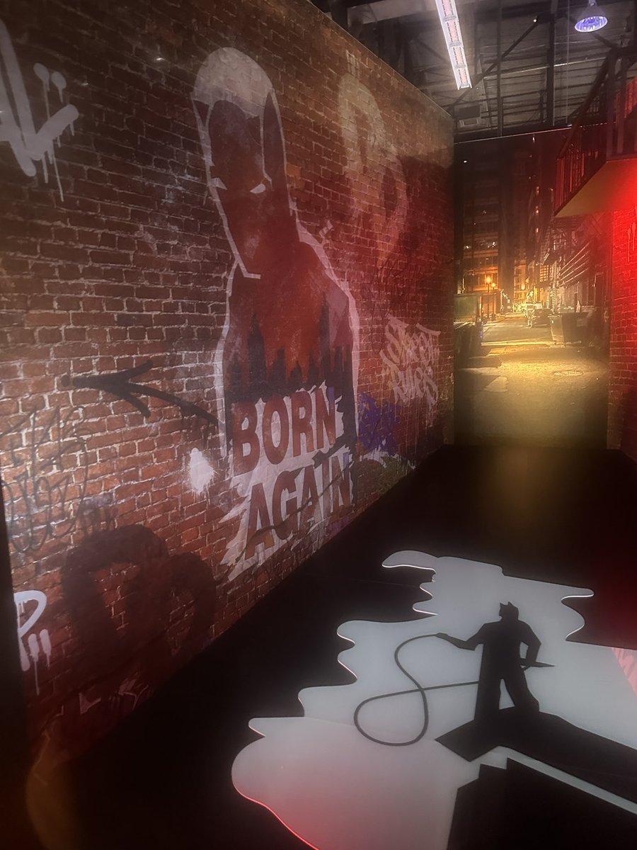 PhaseZeroCB's tweet image. Daredevil: Born Again art seen through a TVA time door at #D23.