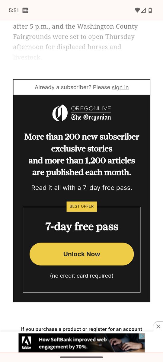 thatmoustache's tweet photo. .@theoregonian really? On an article giving out pertinent safety information on a fire unfolding RIGHT NOW?? do better. https://t.co/yCT6FEVkhP