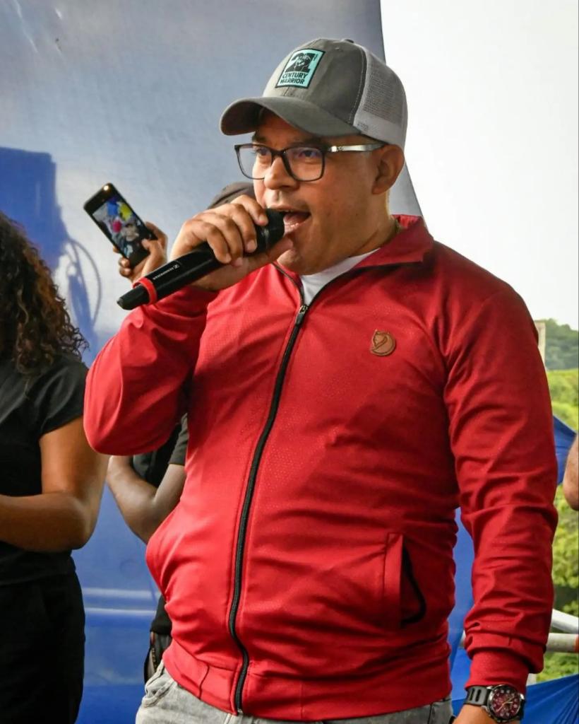Nahum Fernández tweet media