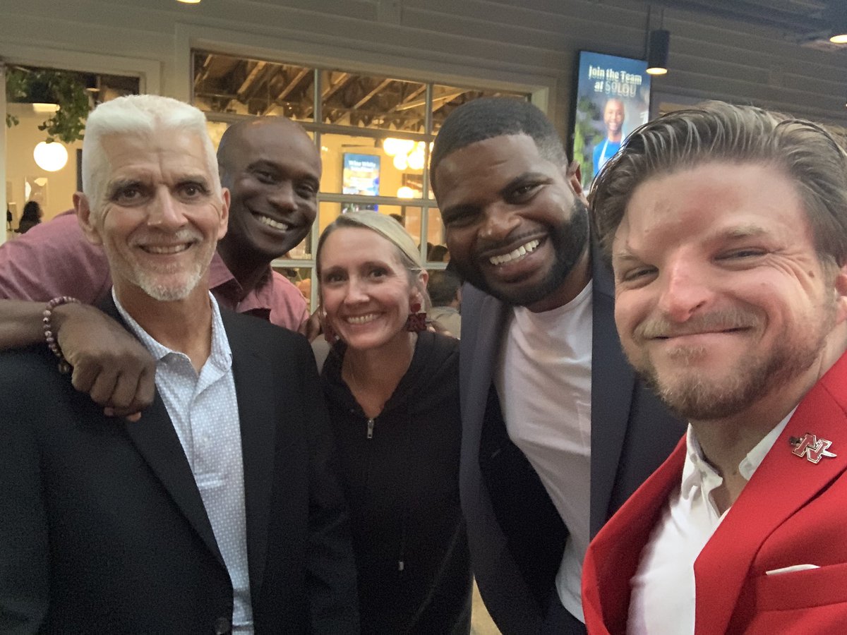 TheGrantOShow's tweet photo. Great night at the Colonel Caravan at SoLou in Baton Rouge! #GeauxColonels https://t.co/iiILP1Zz5J