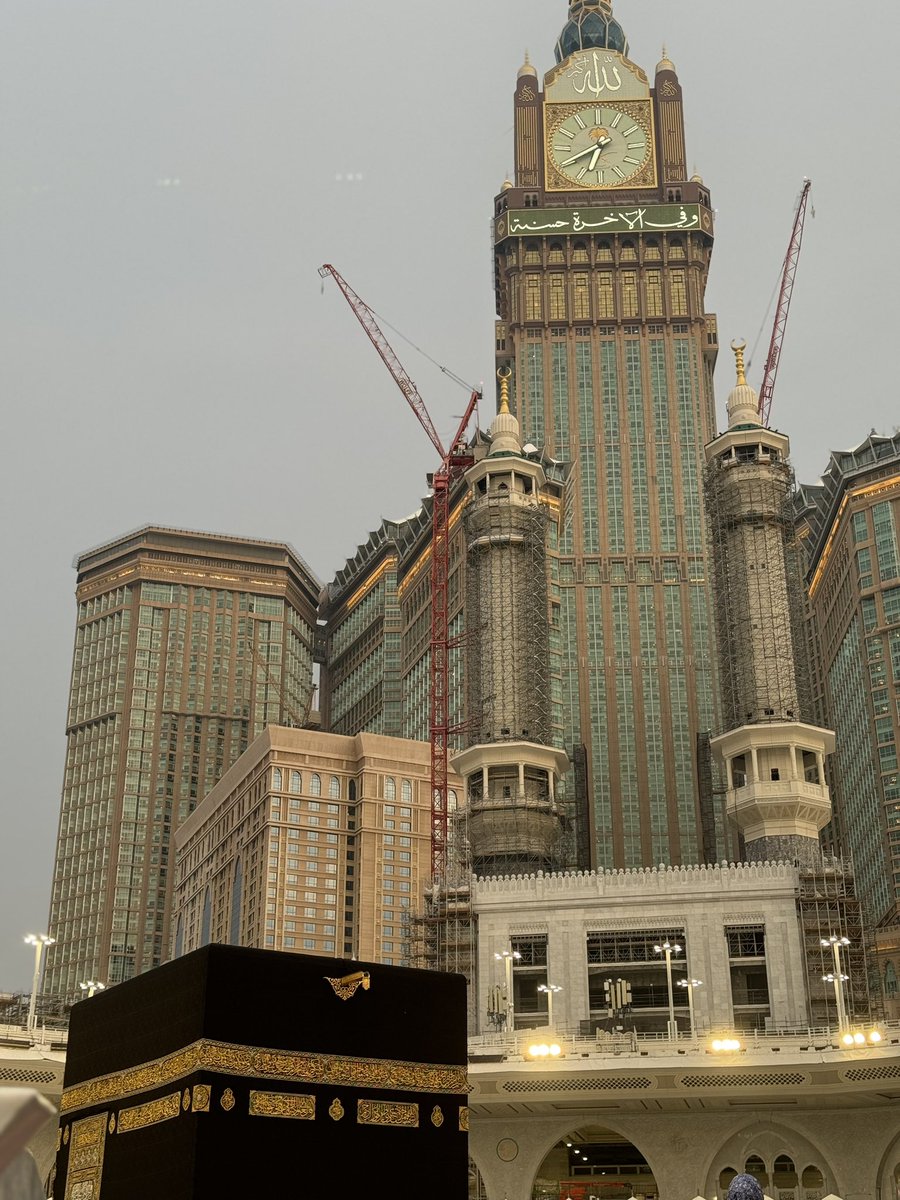 _iivua's tweet photo. الحمدلله الذي بلّغني هواء مكة ،
و رزقني عُمــرة تـريح نفسي ، 
اللهم تقبل مني عُمرتي ودعائي ، 
ويسر أمري واعفو عني🕋🩶. https://t.co/ylPgKjQqRU