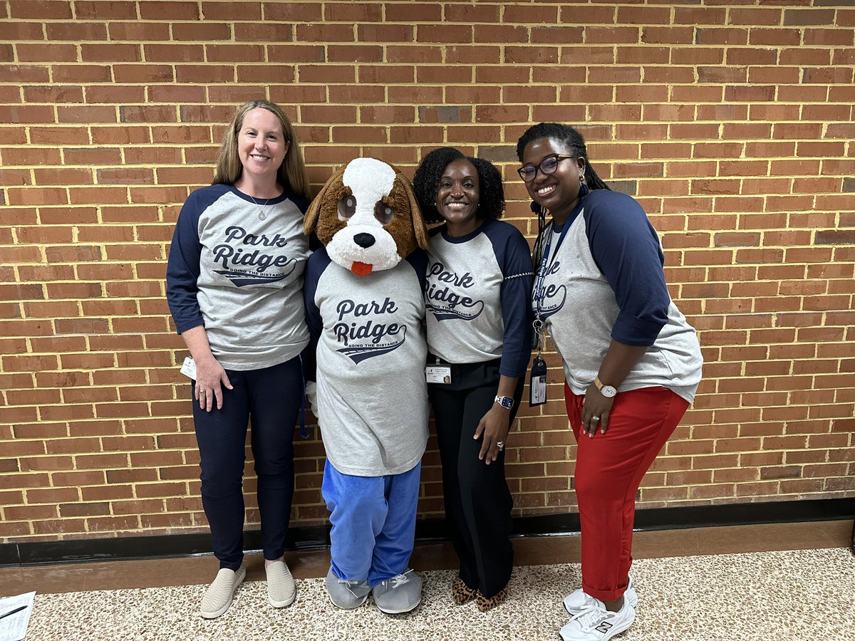 Erin Barker (@mrsbarker0524) on Twitter photo The only 2 pictures that I took during Open House this evening โฅ๏ธ๐ค๐๐ถ. <a href="/ParkRidgePats/">Park Ridge Elementary School</a> #BackToSchool #ElevateStafford #GoingTheDistance The only 2 pictures that I took during Open House this evening โฅ๏ธ๐ค๐๐ถ. <a href="/ParkRidgePats/">Park Ridge Elementary School</a> #BackToSchool #ElevateStafford #GoingTheDistance