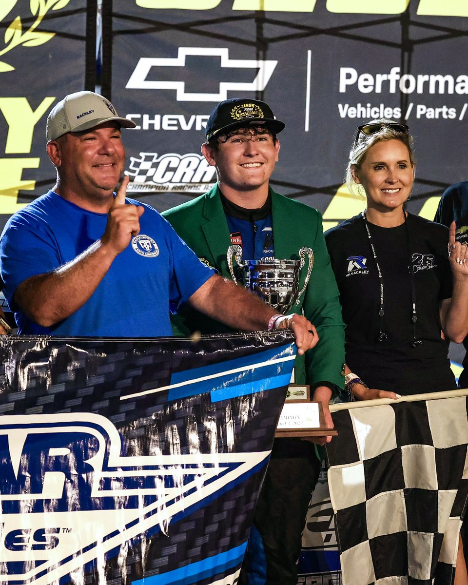dawsonsutton_'s tweet photo. Grabbed 15k and a green jacket last weekend at the Masters of the Pros ⛳️🏌️‍♂️

Looking forward to heading back to Owosso Speedway next weekend for the @racewithstars Michigan 200 👆

But before that, we’ll try to grab our third win of the year @RaceFairgrounds 👊 https://t.co/F1prGKNnKT