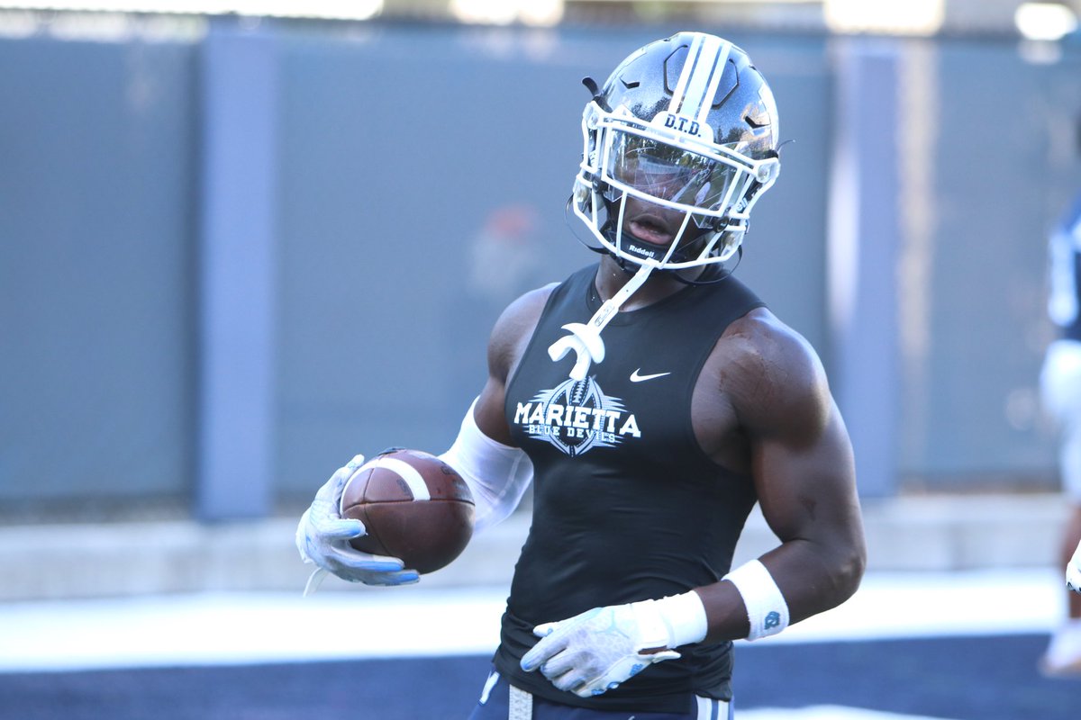 JeremyO_Johnson's tweet photo. Just dropped some of my thoughts after watching North Carolina LB commit Anthony Kruah. It’s apparent why Georgia is working to flip the Marietta star. Lots of upside still with one of the most versatile players in the Peach State. 

DawgWalk: https://t.co/udHxdyPr7f https://t.co/ndlffykZE5