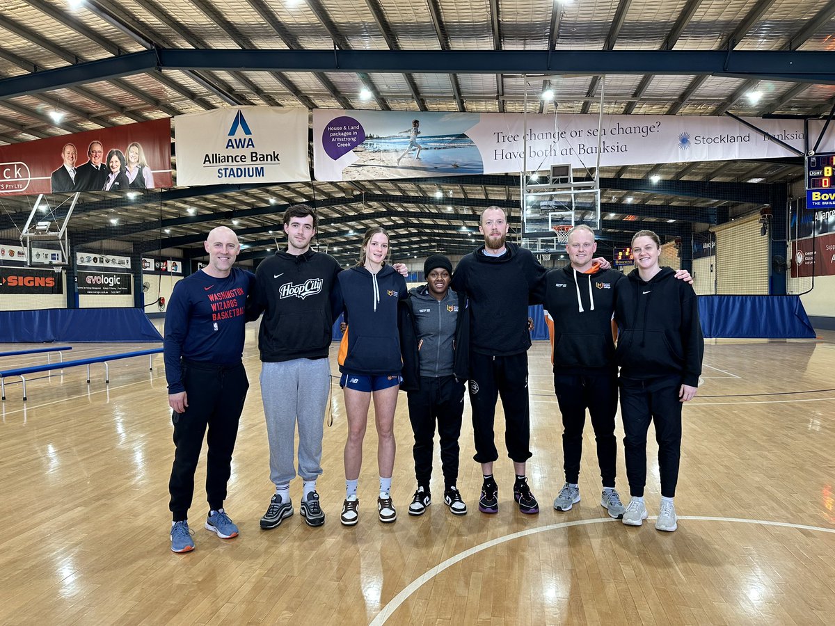 Brilliant learning opportunity for our students at Western Heights College to spend the day with <a href="/utahjazz/">Utah Jazz</a> Assistant Coach Evan Bradds &amp; <a href="/CapitalCityGoGo/">Capital City Go-Go</a> Assistant Coach <a href="/coachliamflynn/">Coach Liam Flynn</a>. Great experience for all and big thanks to Liam for bringing the opportunity to our school.