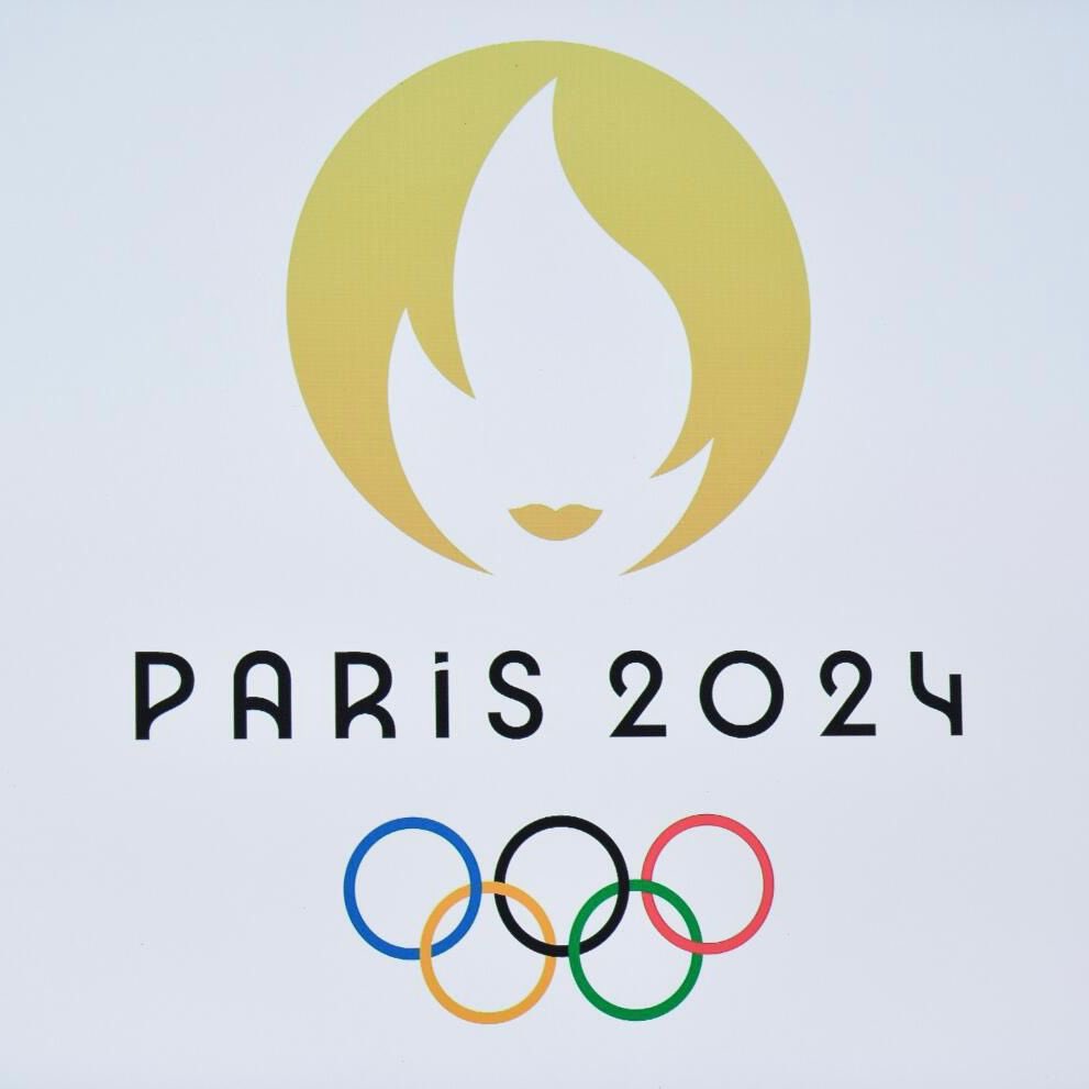 PopCrave's tweet photo. Billie Eilish will be performing at the closing ceremony of the 2024 #Olympics. https://t.co/iTLs2blQ1T