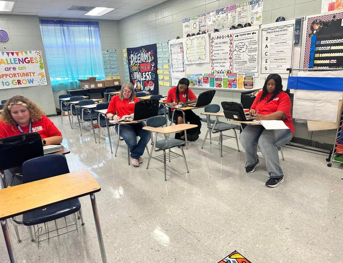 BaileyEducation's tweet photo. Project Manager and ELA Instructional Specialist Dr. Candance Gates led a planning PLC with middle and high school teachers at Scott Central Attendance Center in Scott County. ππ€π #innovate #inspire #empower #baileyeducation #LEADwithBailey https://t.co/TuXyzfKOK3