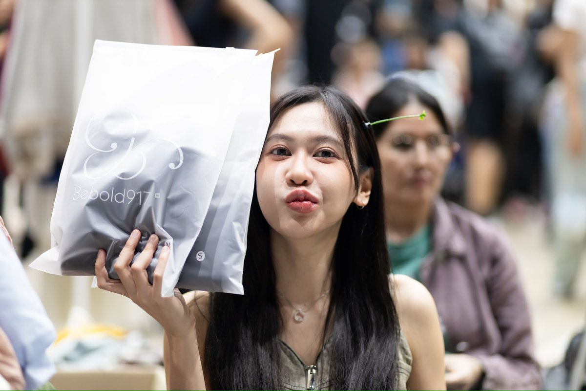 Mybutter_flyyyy's tweet photo. ฉันจะมีแค่เธอ มีแค่เธอไปแสนปี~~ 🥺

#NoeyKanteera #mybutter https://t.co/LHJ0PpGY7c