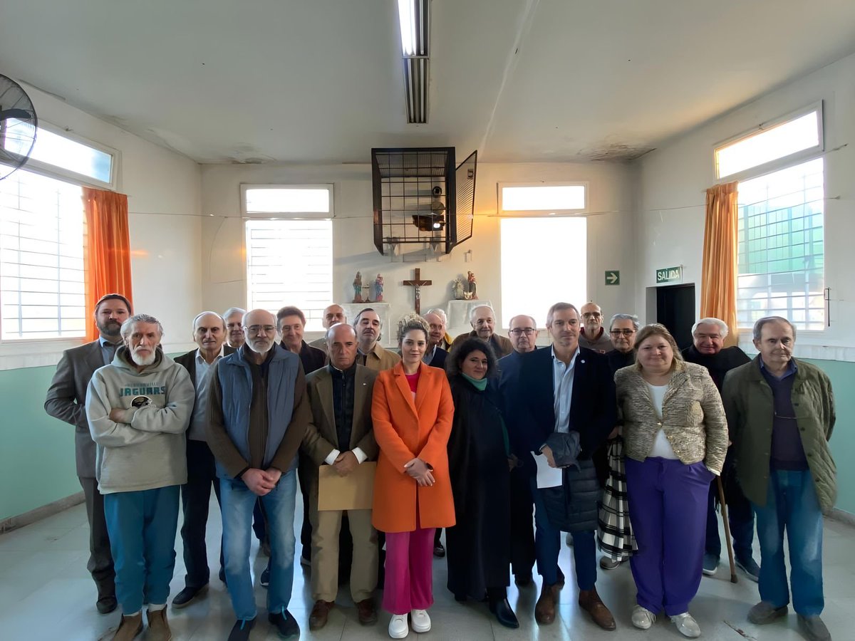 Exigimos leyes que castiguen con severidad a quienes aprueben, nieguen y/o minimicen los actos perpetrados durante la dictadura. #Educación, #Memoria, #Verdad y #Justicia sostendrán nuestra democracia; no la ignorancia y perversión de legisladores negacionistas. #NuncaMás