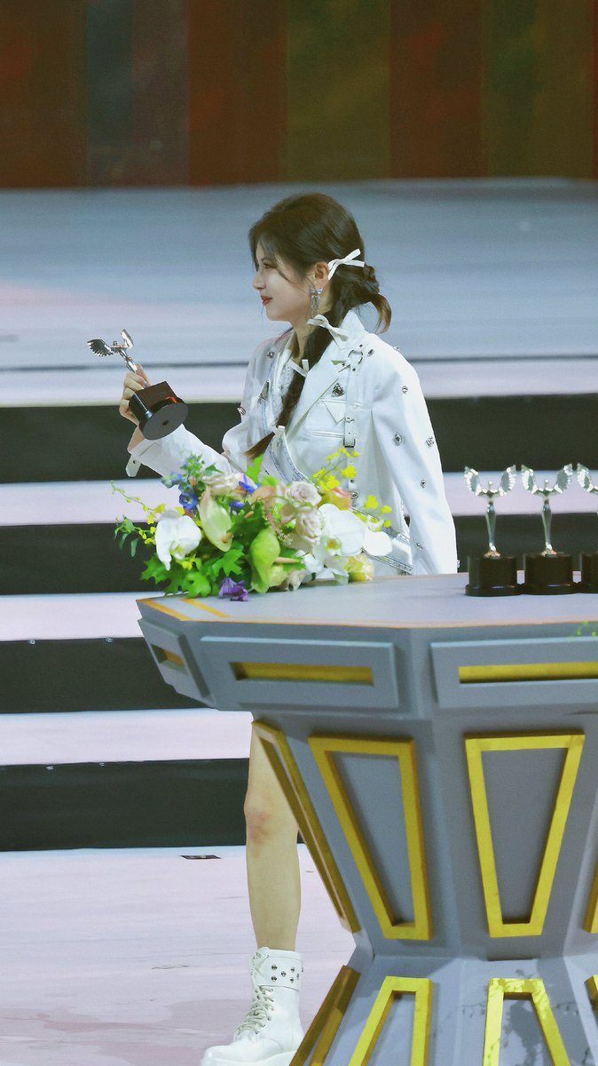 240803 || snh48 group 11th annual youth festival 
(11th general election) 

© 午夜心碎俱乐部会长 
-
#SNH48 #ChenLin #陈琳