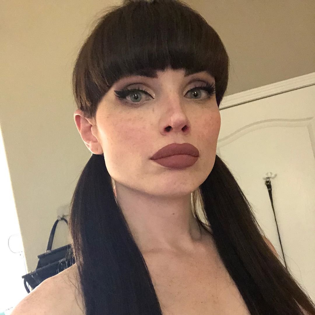 Dixie DAmelio Face Porn on X: Trans face porn >>> real women face porn  t.cot7wZDPjND9  X