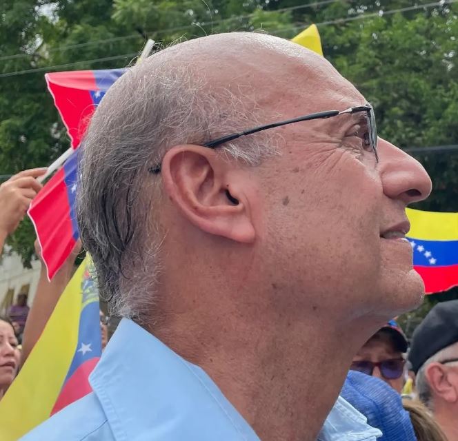 Edgar C. Otálvora tweet media