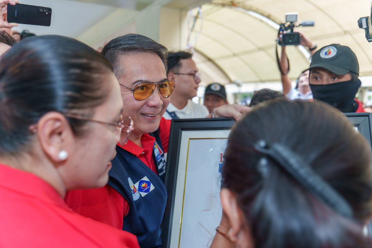 The Post Office tweet media