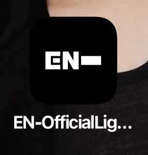 Daenerys tweet media