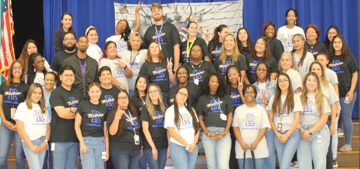 RaymondES_AISD's tweet photo. Team Raymond is geared up and ready to conquer the 24-25 school season! We are determined to tackle challenges and score big victories together! #BringingOurAgame #WinningSeason #AldineImpact 💙💛 🏈🏈💙💛 https://t.co/nkl6hJr7bQ