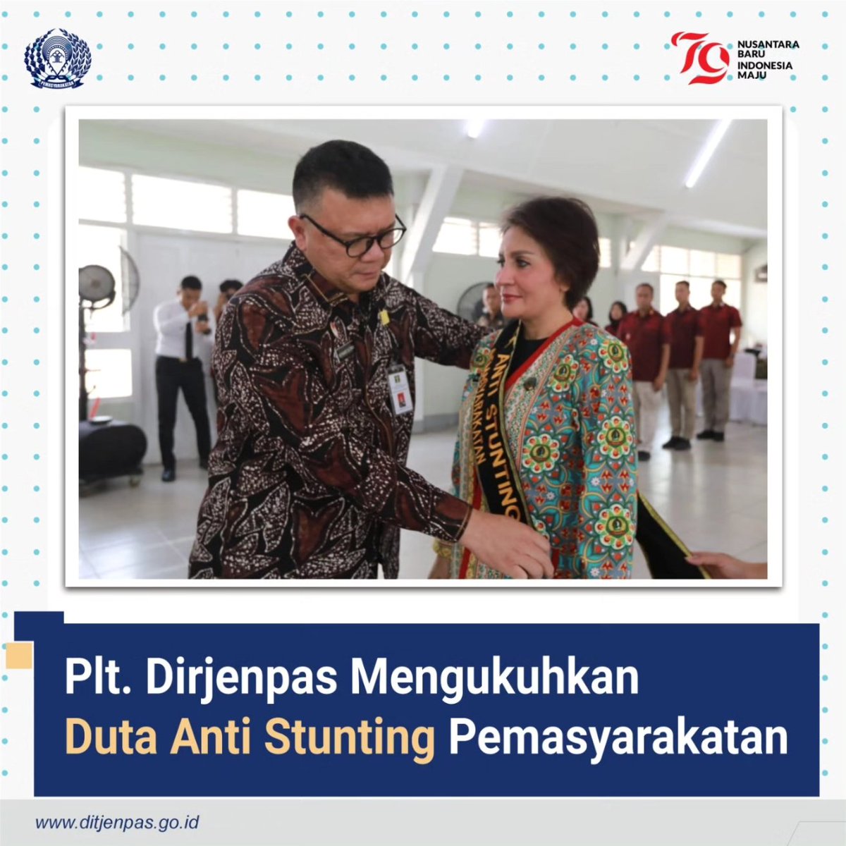 DITJEN_PAS's tweet photo. Pelaksana Tugas Direktur Jenderal Pemasyarakatan, Reynhard Silitonga, mengukuhkan Anna Reynhard sebagai Duta Anti Stunting pemasyarakatan di Lembaga Pemasyarakatan (Lapas) Kelas IIA Tangerang, Kamis (8/8).
#kumhamPASTI
#pemasyarakatan
#ditjenpas
#infopas https://t.co/GXh7h1uMTw
