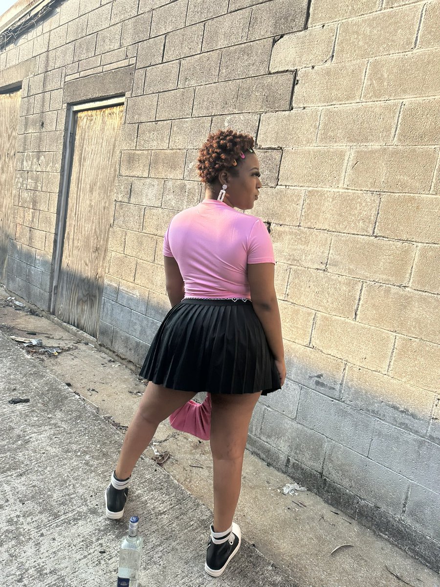 AutomaticQueen's tweet image. -Never played tag b*tch i been it💲💗🥳

#LeoSeason♌️