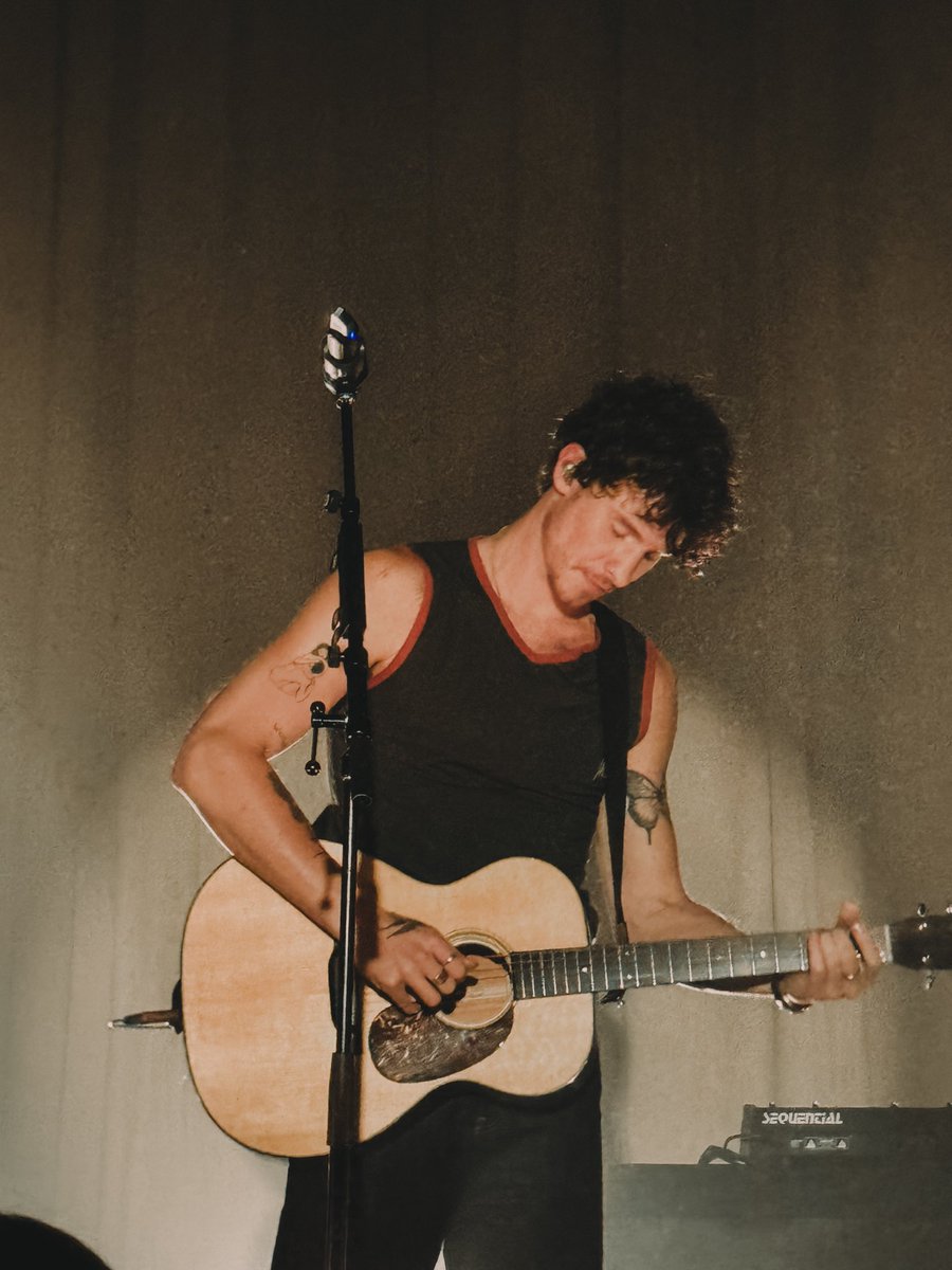 shawnbestphotos's tweet image. Shawn Mendes.