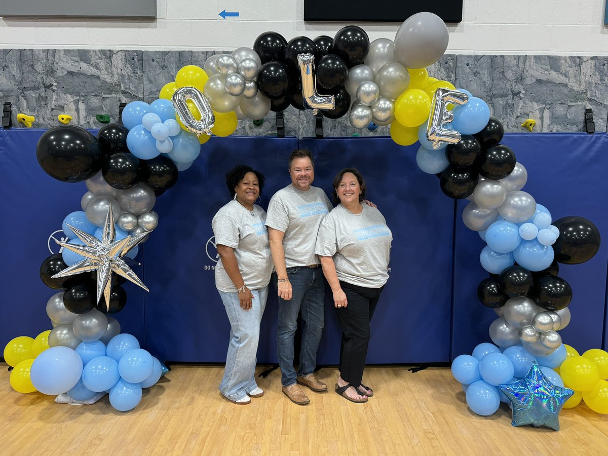 TymeacoC's tweet image. And it has began! 24-25 LET’S DO THIS!! What a great kick off to the year! “… Being confident of this very thing, that He who has begun a GREAT WORK will perform it…” Phil 1:6 …  @OLE_Leopards #OLEKTX24 #LeadingAndLearning
