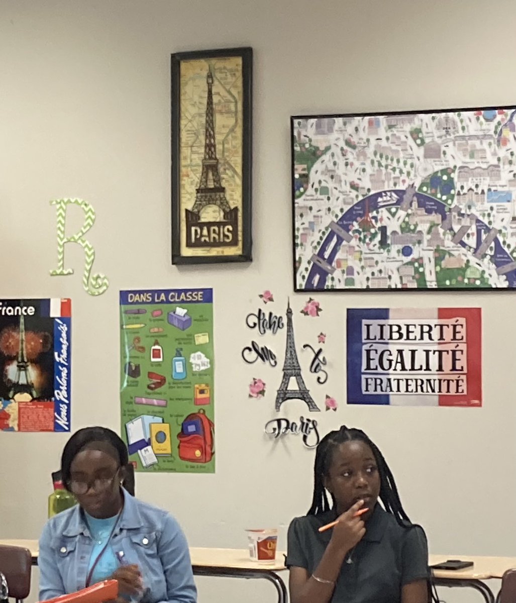Cynthia BriscoeBrown (@cynthiabriscoeb) on Twitter photo <a href="/APSCarverEC/">Carver Early College</a> students are learning about the world and how they can make it better! Learning a 2d language opens all kinds of possibilities. <a href="/APSWorldLang/">APS World Languages</a> <a href="/apssupt/">Dr. Bryan Johnson</a> <a href="/BOEAPS/">Atlanta Board of Education</a> <a href="/apsupdate/">ATL Public Schools</a> <a href="/APSCarverEC/">Carver Early College</a> students are learning about the world and how they can make it better! Learning a 2d language opens all kinds of possibilities. <a href="/APSWorldLang/">APS World Languages</a> <a href="/apssupt/">Dr. Bryan Johnson</a> <a href="/BOEAPS/">Atlanta Board of Education</a> <a href="/apsupdate/">ATL Public Schools</a>